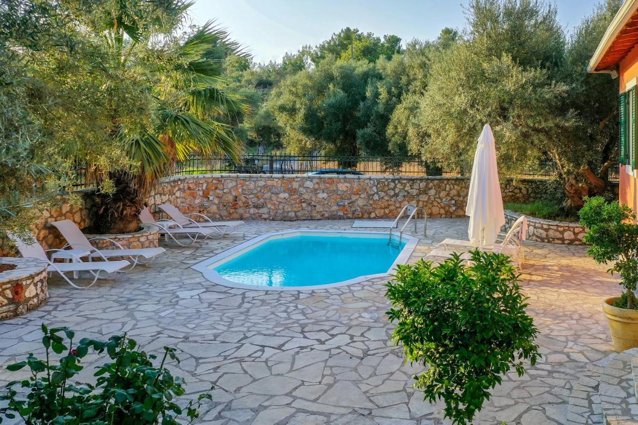 Elite Escape Villa Tsoukaládhes Екстериор снимка